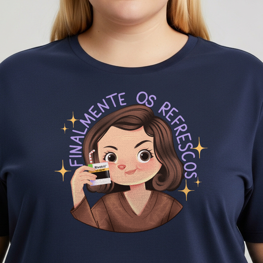 Camiseta Plus Size "Finalmente os Refrescos"