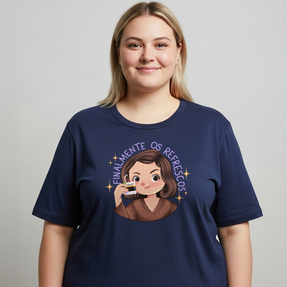 Camiseta Plus Size "Finalmente os Refrescos"