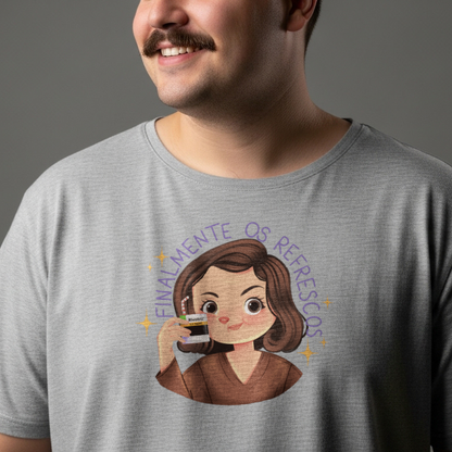 Camiseta Plus Size "Finalmente os Refrescos"