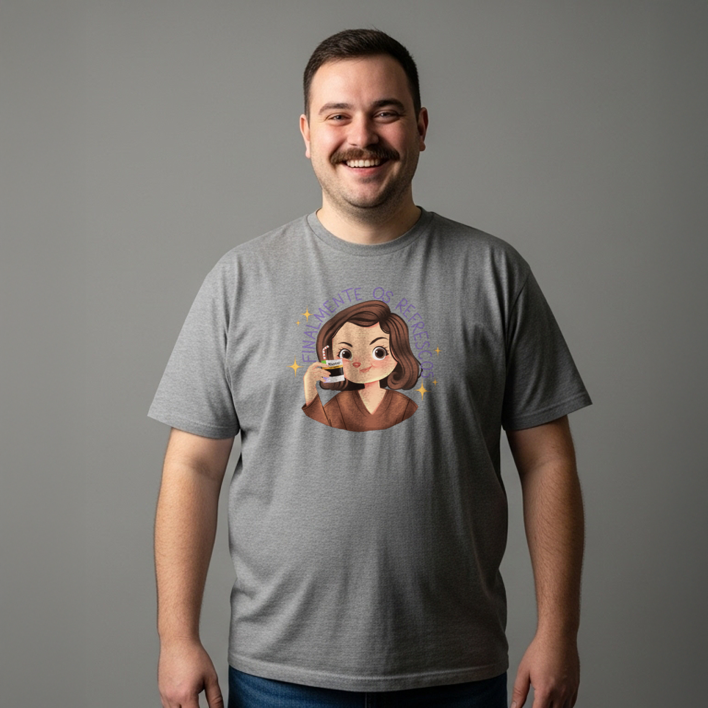 Camiseta Plus Size "Finalmente os Refrescos"